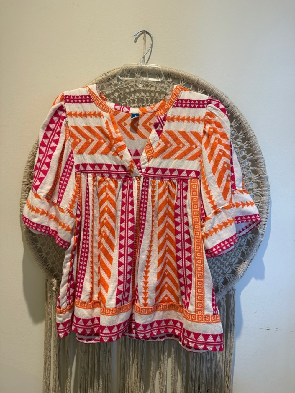 Old Navy Boho Embroidered V-Neck Women’s Top in Orange & Pink